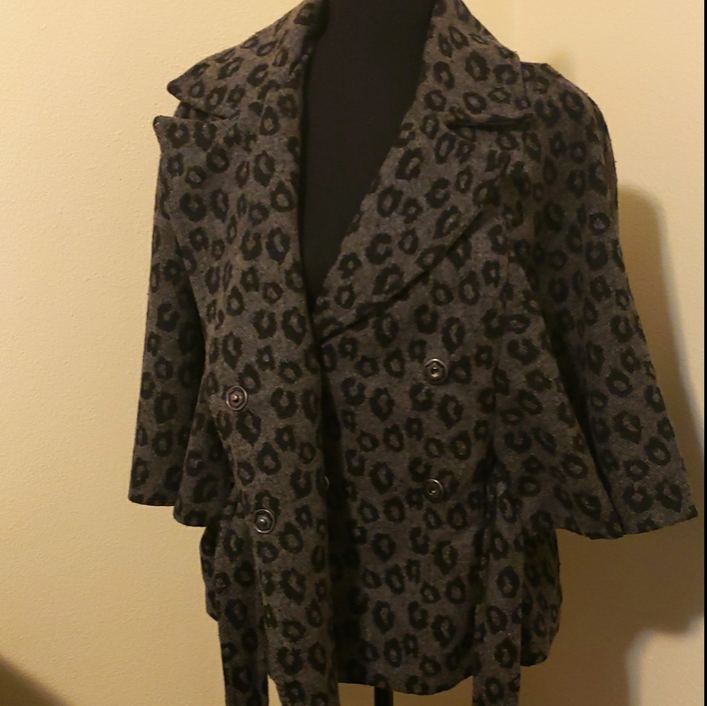 Jacket - Picture 3 of 7